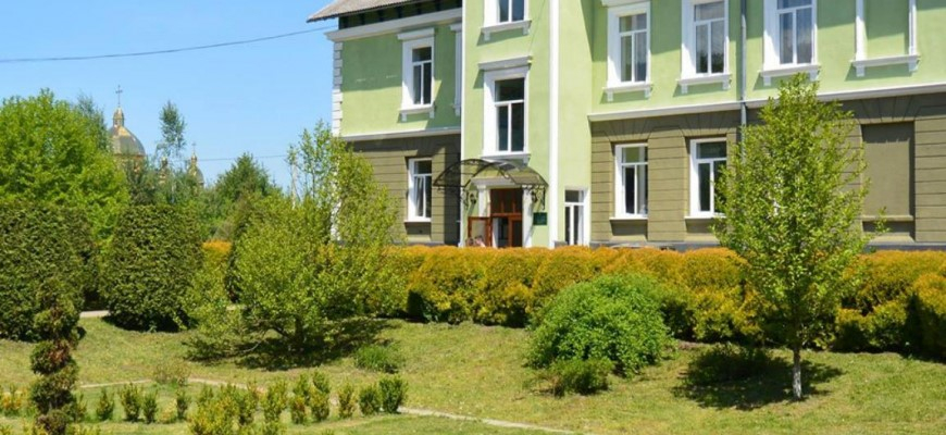 Прикарпатський фаховий коледж лісового господарства та туризму