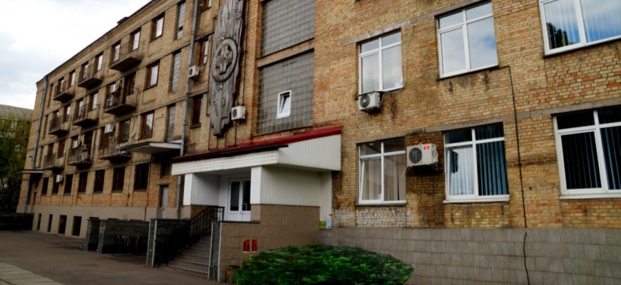 ЗФПО Київський фаховий  медичний коледж №3